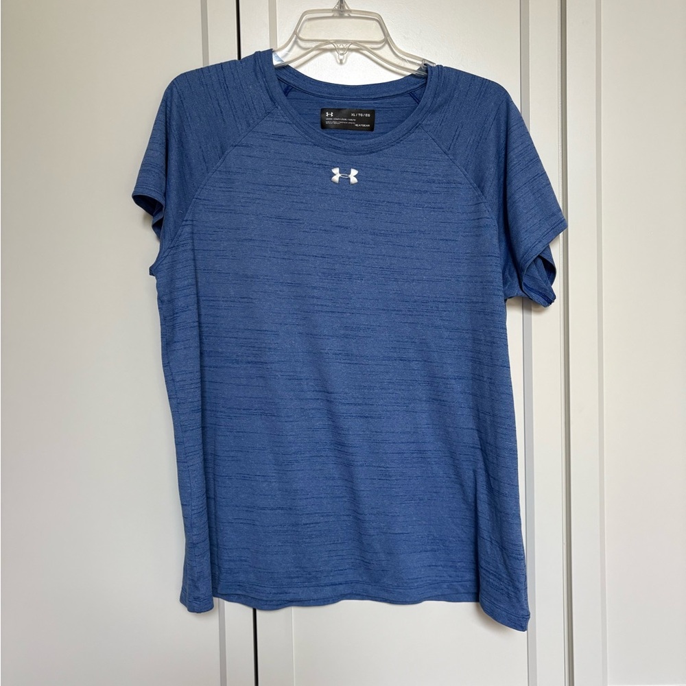 Under Armour Women's Heathered Blue Tee